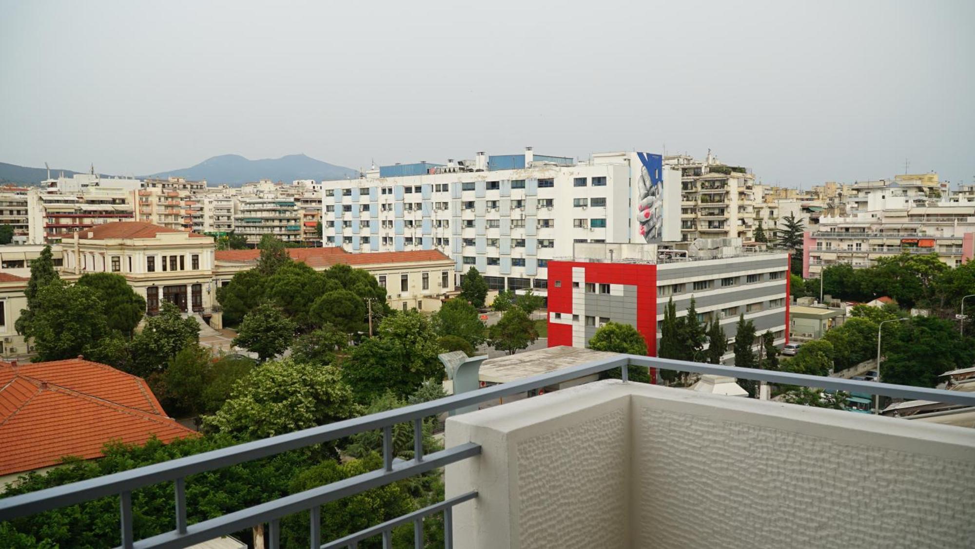 Penthhouse Thalia Apartment